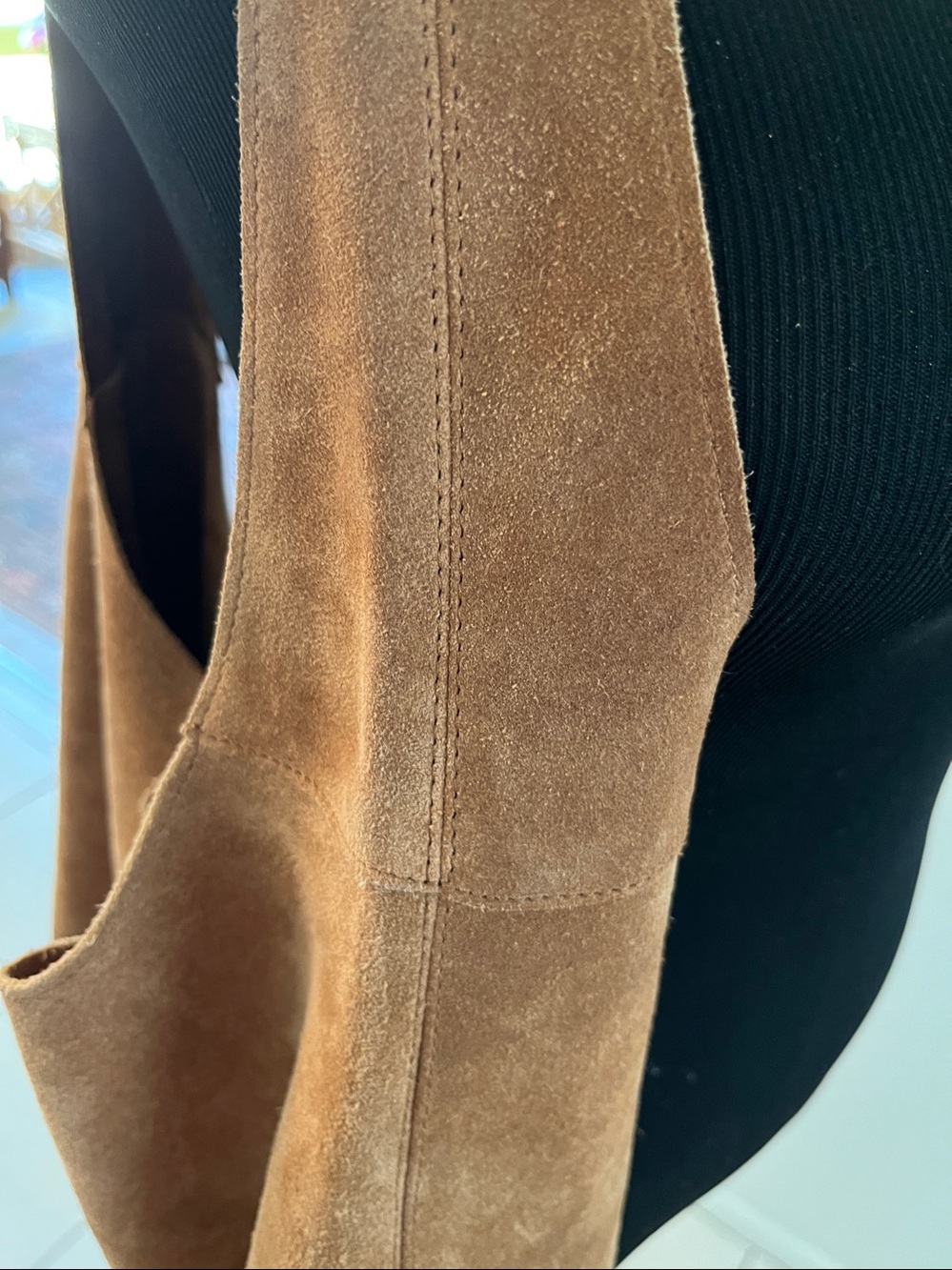 Haute Hippie Suede Messenger Bag in Chestnut leather beautiful - Picture 2 of 9
